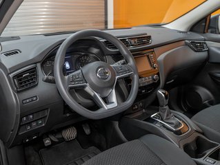 Nissan Qashqai  2023 à St-Jérôme, Québec - 2 - w320h240px