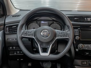 Nissan Qashqai  2023 à St-Jérôme, Québec - 12 - w320h240px