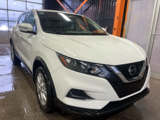 Nissan Qashqai  2023 à St-Jérôme, Québec - 9 - w320h240px