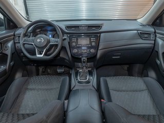 2017 Nissan Rogue in St-Jérôme, Quebec - 11 - w320h240px