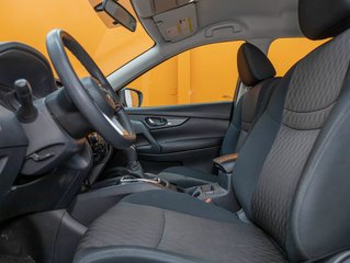 2017 Nissan Rogue in St-Jérôme, Quebec - 10 - w320h240px