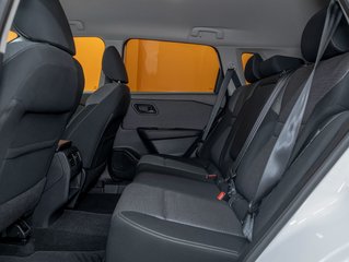 2021 Nissan Rogue in St-Jérôme, Quebec - 27 - w320h240px