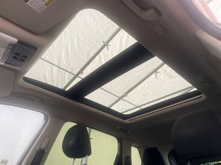 Nissan Rogue  2023 à St-Jérôme, Québec - 3 - w320h240px