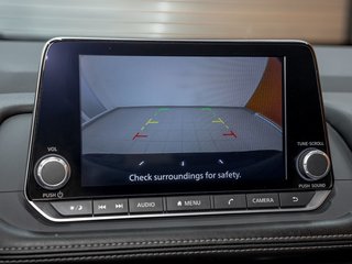 Nissan Rogue  2024 à St-Jérôme, Québec - 17 - w320h240px