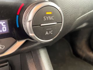 Nissan Sentra  2023 à St-Jérôme, Québec - 14 - w320h240px
