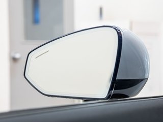 Polestar 2  2021 à St-Jérôme, Québec - 32 - w320h240px