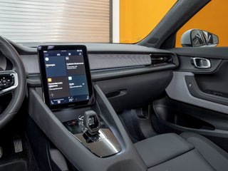 Polestar 2  2021 à St-Jérôme, Québec - 22 - w320h240px