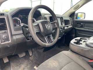 2019 Ram 1500 Classic in St-Jérôme, Quebec - 3 - w320h240px