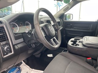 2019 Ram 1500 Classic in St-Jérôme, Quebec - 3 - w320h240px