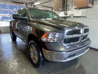 2019 Ram 1500 Classic in St-Jérôme, Quebec - 9 - w320h240px