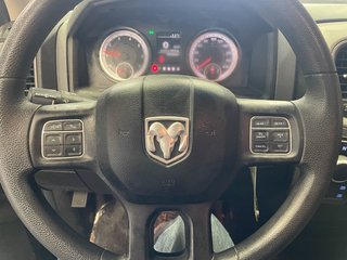 2019 Ram 1500 Classic in St-Jérôme, Quebec - 14 - w320h240px