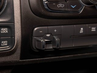 2021 Ram 1500 Classic in St-Jérôme, Quebec - 21 - w320h240px