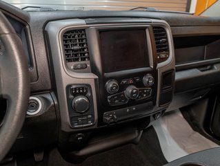 2021 Ram 1500 Classic in St-Jérôme, Quebec - 18 - w320h240px