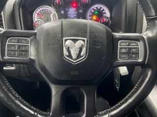 2021 Ram 1500 Classic in St-Jérôme, Quebec - 19 - w320h240px