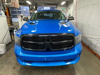 Ram 1500 Classic  2021 à St-Jérôme, Québec - 3 - w320h240px
