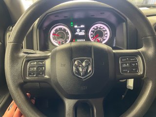 2021 Ram 1500 Classic in St-Jérôme, Quebec - 14 - w320h240px