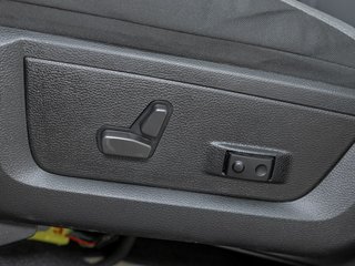 2022 Ram 1500 Classic in St-Jérôme, Quebec - 26 - w320h240px