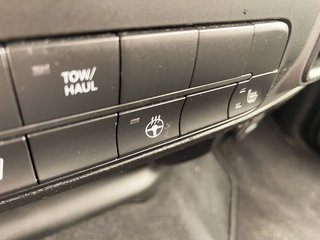 2022 Ram 1500 Classic in St-Jérôme, Quebec - 13 - w320h240px