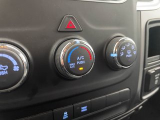 Ram 1500 Classic  2022 à St-Jérôme, Québec - 13 - w320h240px