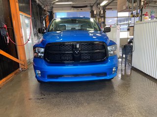 Ram 1500 Classic  2023 à St-Jérôme, Québec - 4 - w320h240px