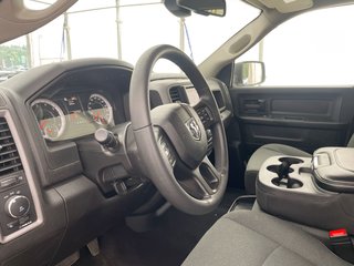 Ram 1500 Classic  2023 à St-Jérôme, Québec - 3 - w320h240px