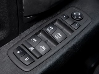 Ram 1500 Classic  2023 à St-Jérôme, Québec - 27 - w320h240px