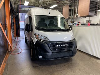 2023 Ram ProMaster Cargo Van in St-Jérôme, Quebec - 9 - w320h240px