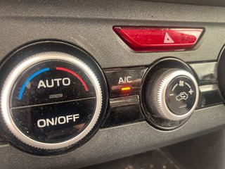 2022 Subaru Crosstrek Plug-in Hybrid in St-Jérôme, Quebec - 17 - w320h240px