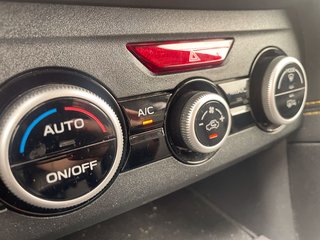 Subaru Crosstrek  2022 à St-Jérôme, Québec - 13 - w320h240px