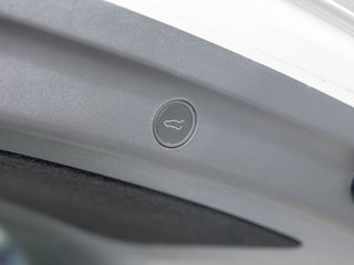 2024 Tesla Model Y in St-Jérôme, Quebec - 28 - w320h240px