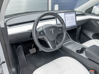2024 Tesla Model Y in St-Jérôme, Quebec - 2 - w320h240px