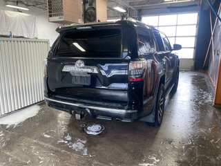 Toyota 4Runner  2017 à St-Jérôme, Québec - 9 - w320h240px