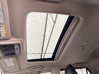2018 Toyota 4Runner in St-Jérôme, Quebec - 3 - w320h240px