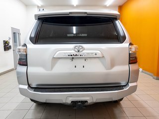 Toyota 4Runner  2019 à St-Jérôme, Québec - 8 - w320h240px