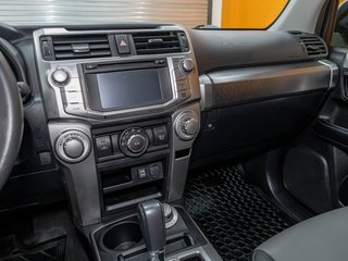 Toyota 4Runner  2019 à St-Jérôme, Québec - 20 - w320h240px