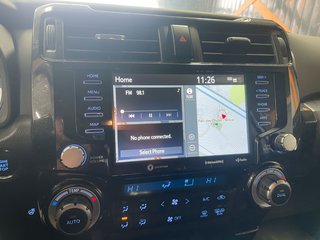 Toyota 4Runner  2023 à St-Jérôme, Québec - 4 - w320h240px