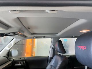 Toyota 4Runner  2023 à St-Jérôme, Québec - 3 - w320h240px