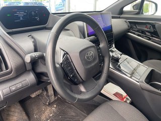 2023 Toyota BZ4X in St-Jérôme, Quebec - 3 - w320h240px