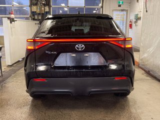 Toyota bZ4X  2023 à St-Jérôme, Québec - 6 - w320h240px