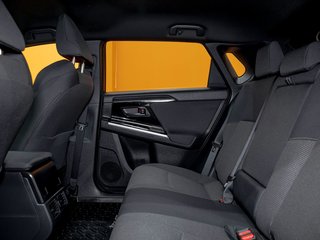 Toyota bZ4X  2023 à St-Jérôme, Québec - 27 - w320h240px