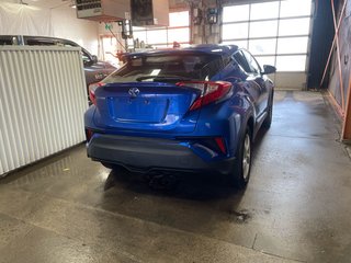 Toyota C-HR  2018 à St-Jérôme, Québec - 8 - w320h240px