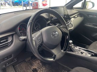 Toyota C-HR  2019 à St-Jérôme, Québec - 3 - w320h240px