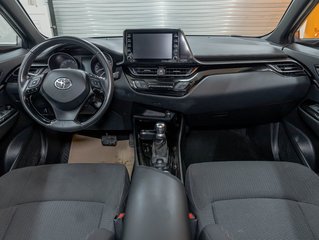 2019 Toyota C-HR in St-Jérôme, Quebec - 11 - w320h240px