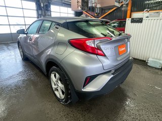 Toyota C-HR  2019 à St-Jérôme, Québec - 5 - w320h240px