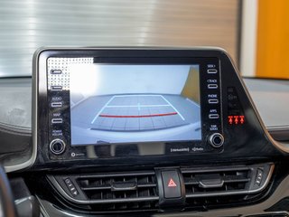 Toyota C-HR  2022 à St-Jérôme, Québec - 17 - w320h240px