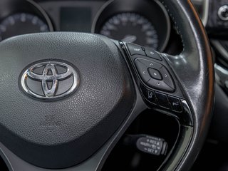Toyota C-HR  2022 à St-Jérôme, Québec - 15 - w320h240px