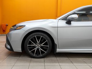 Toyota Camry Hybrid  2022 à St-Jérôme, Québec - 32 - w320h240px