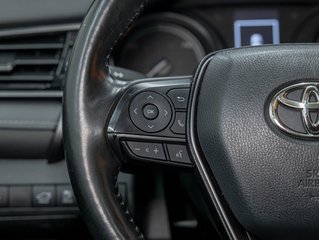 Toyota Camry Hybrid  2022 à St-Jérôme, Québec - 15 - w320h240px
