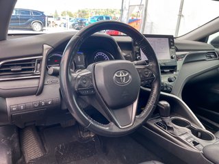 Toyota Camry Hybrid  2022 à St-Jérôme, Québec - 4 - w320h240px