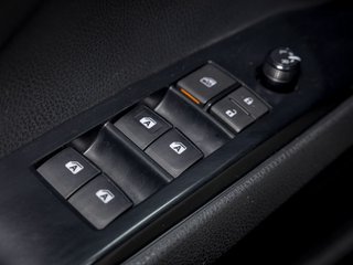 2018 Toyota Camry in St-Jérôme, Quebec - 30 - w320h240px